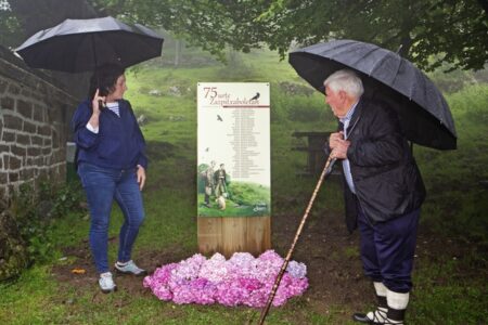 Zornotzarrak atzo elkartu ziren Belatxikietako ermitan