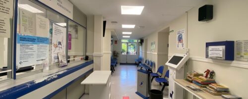 Zaldibarrek dagozkien bi medikuak eskatu ditu
